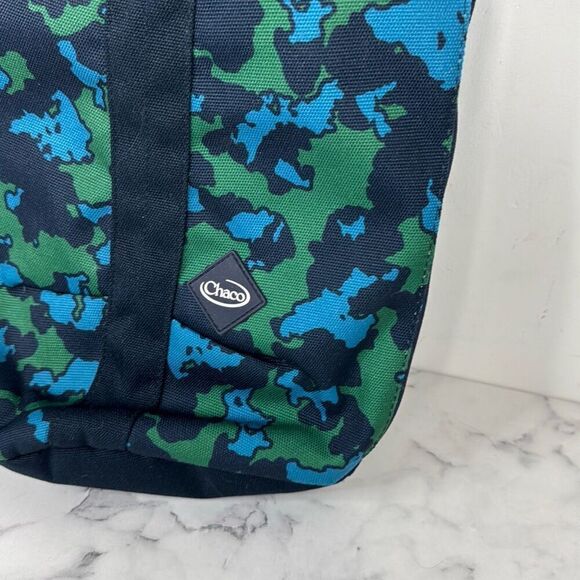 Chaco Radlands Nylon Sling Pack Bag - Picture 2 of 5